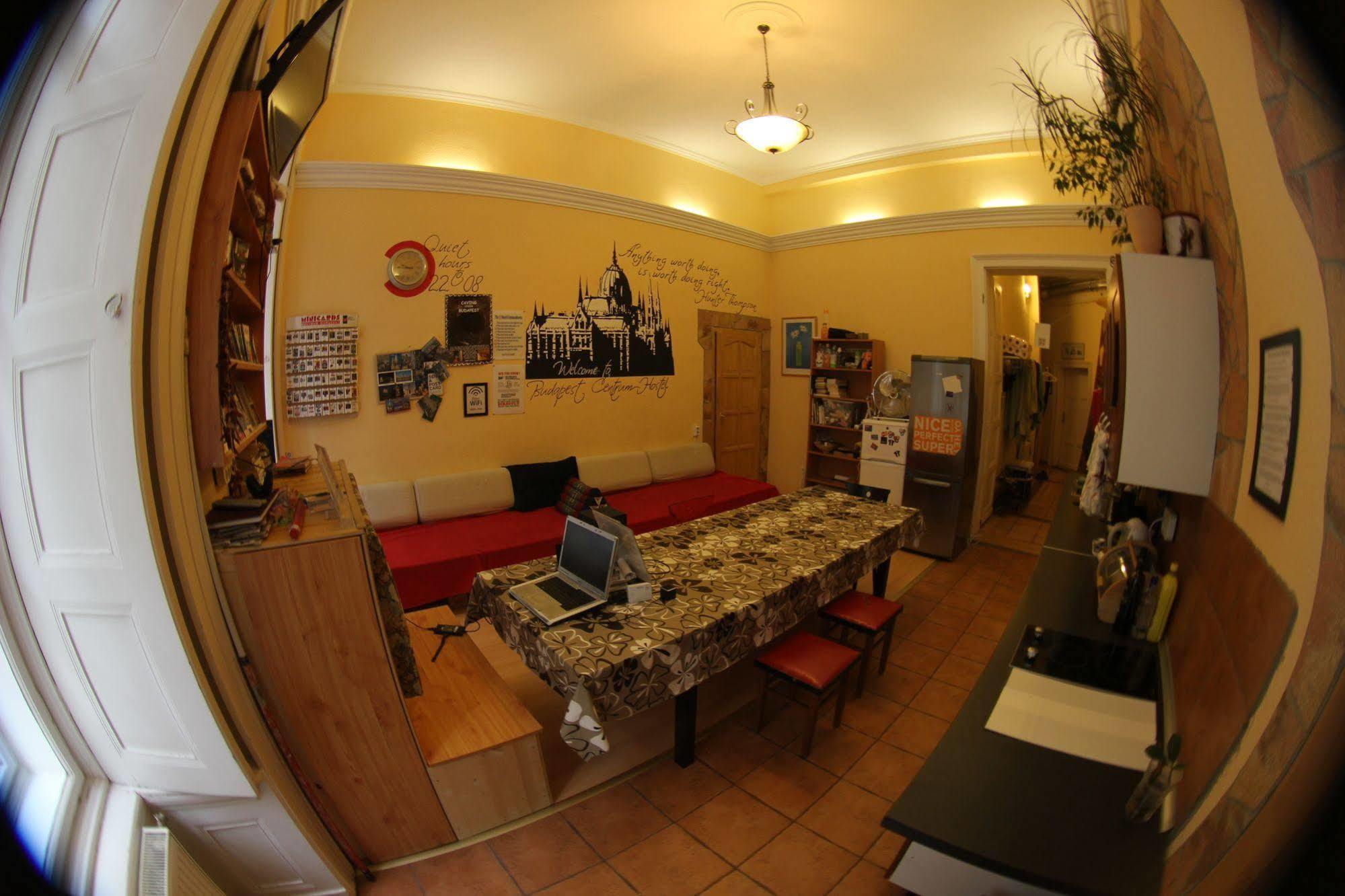 Budapest Centrum Cozy Hostel Exterior foto